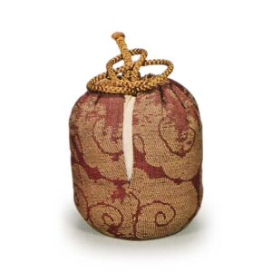 Crimson ground, cloud pattern