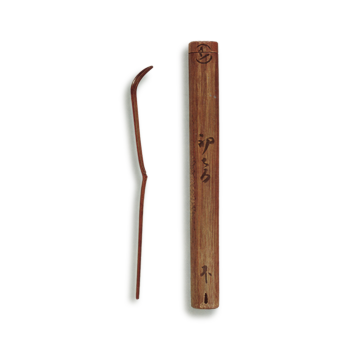 Sen Sotan Chashyaku (tea scoop), Kyozutsu, branded Hatsune