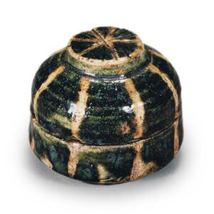 Oribe-style Ribbed Kabuto