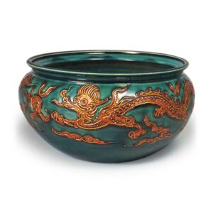 Jiaozi-style Dragon-Decorated Tea Bowl