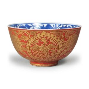 Kinrande Bowl with Phoenix and Peony Design
Height: 7.8 cm; Mouth diameter: 13.5 cm; Ba