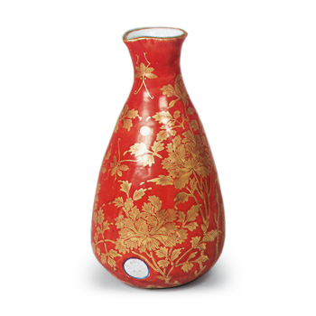 Kinrande Peony-Patterned Sake Bottle