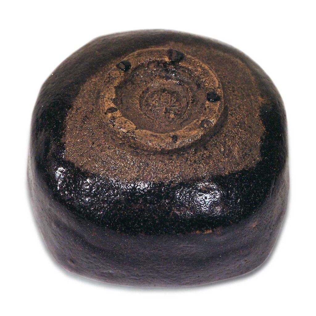 Black Square Tea Bowl, Inscribed “Shō” and “Dōnyū”