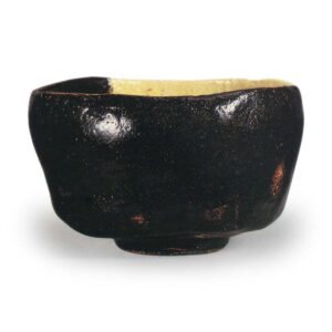 Asymmetrical Tea Bowl, Inscription: “Broken Window,” by Dan'nyu
