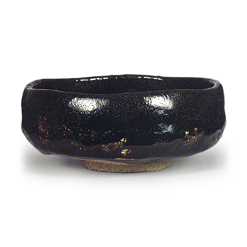 Keinyū: shallow tea bowl, known as "Koke-shimizu", Black Raku