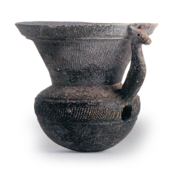 須恵器 鹿飾付𤭯