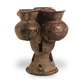 須恵器 台付三連壺