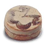 志野花纹一字香合