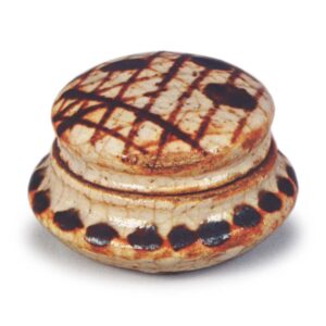 志野笼目纹香合