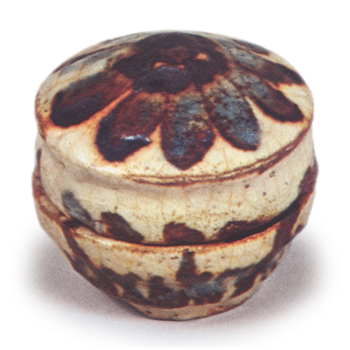 志野菊花纹香合