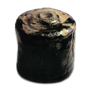 瀬戸黑 茶碗 铭日松