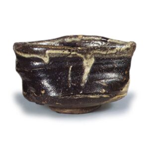 织部黑沓茶碗
