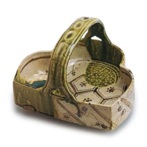 织部龟甲纹州浜形手鉢