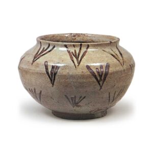 绘唐津草花纹壶