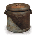 备前矢筈口耳付水指 铭 巌松