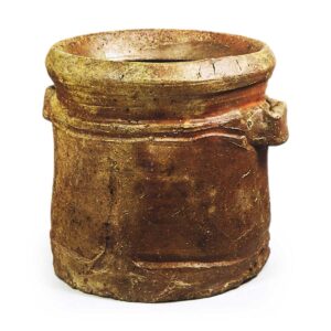 备前矢筈口耳付水指