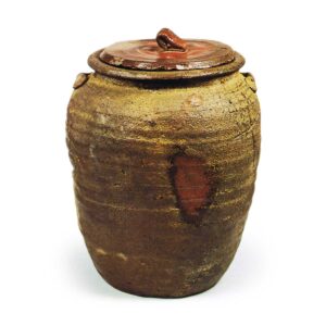 备前种壶形水指