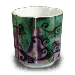 色锅岛彩绘唐草纹猪口