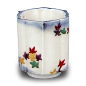 色锅岛彩绘红叶纹猪口杯