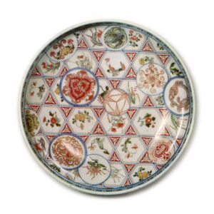 色绘笼目丸文陀螺形碗