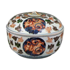 色绘牡丹菊纹盖物