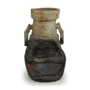 伊贺耳付花器 铭岩角