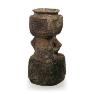 伊贺耳付花器 铭圣