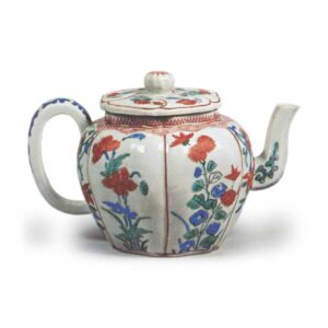 彩绘草花纹水注