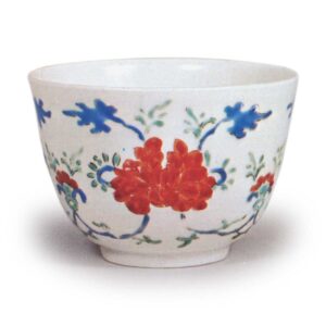 彩绘牡丹唐草纹杯