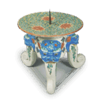 彩绘牡丹唐草纹烛台