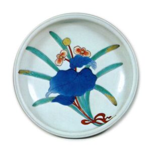 锅岛彩绘秋海棠纹盘