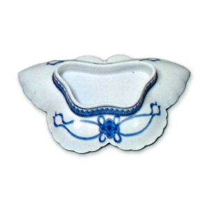 锅岛彩绘蝶形盘