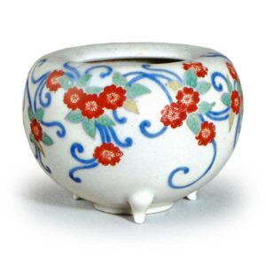 锅岛彩绘樱花纹香炉