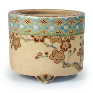 仁清色绘梅图香炉