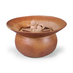 仁清白釉狮子鈕盖砂金袋水指