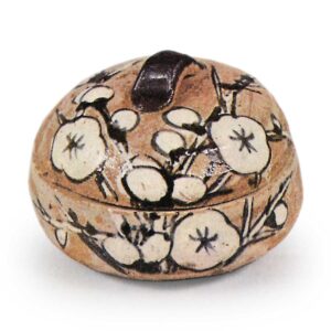 乾山染付枪梅纹香盒