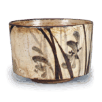 乾山锈彩染付春兰图茶碗