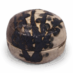 乾山锈绘梅纹香盒