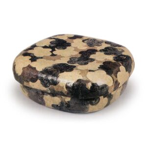 乾山釉下彩梅散文盖物