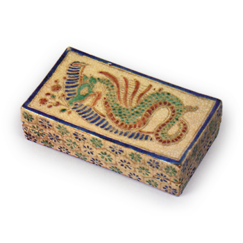 色绘云松歌留多香盒