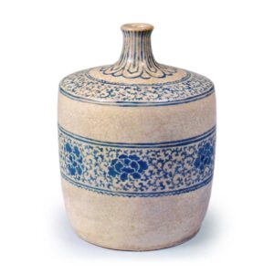 色绘牡丹唐草纹酒壶