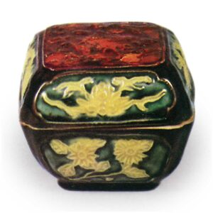 交趾写额梅香合