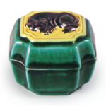 交趾仿台牛香合