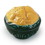 仿交趾黄鹿香合