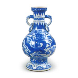 万历染付仿龙纹立瓶