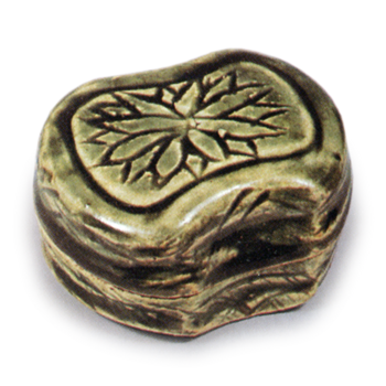 織部 菊文 分銅形 香合