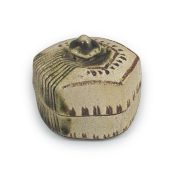 織部 五角 香合