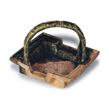 織部 菊文 切落 手鉢