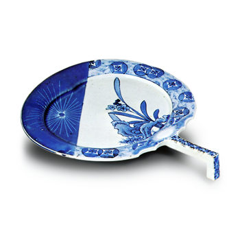 染付 水仙文 団扇形 皿