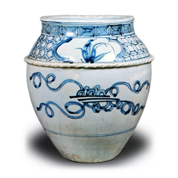 染付 唐草文 壺